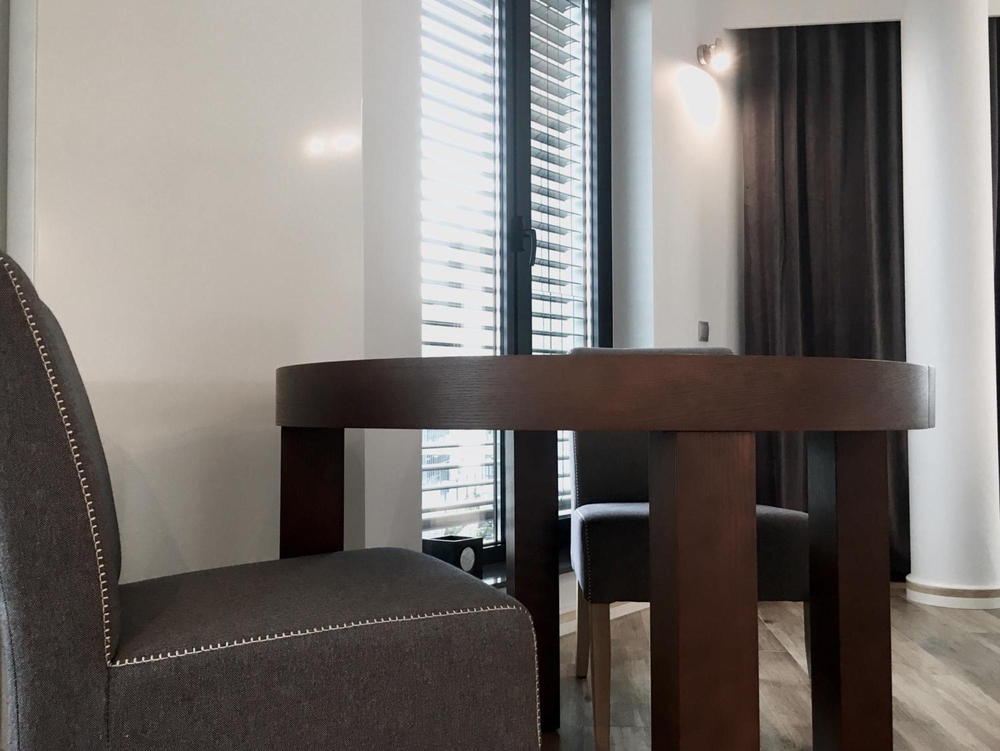 Fractal Guest Rooms - Poznan Centrum Andersia Square & Old Town Esterno foto