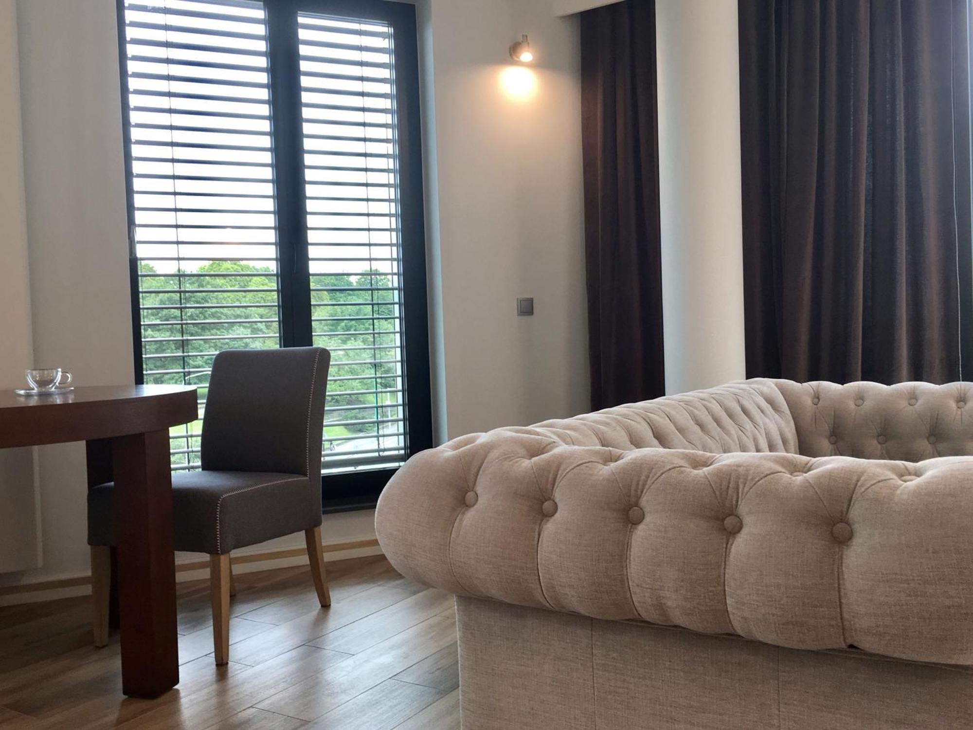 Fractal Guest Rooms - Poznan Centrum Andersia Square & Old Town Esterno foto