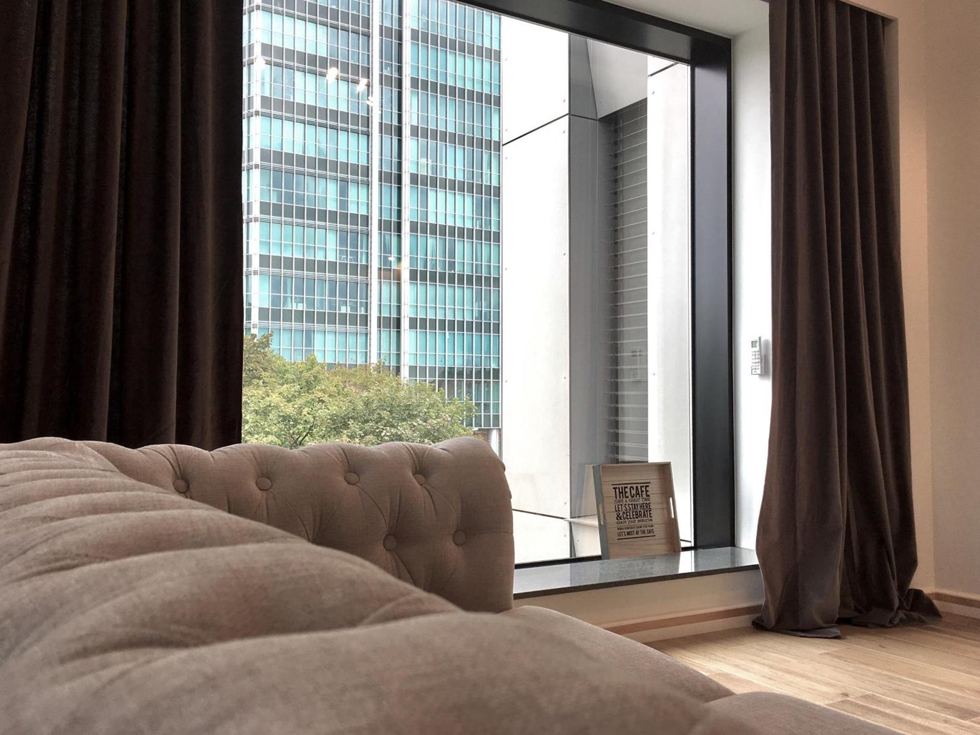 Fractal Guest Rooms - Poznan Centrum Andersia Square & Old Town Esterno foto