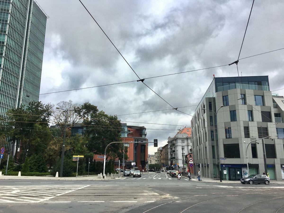Fractal Guest Rooms - Poznan Centrum Andersia Square & Old Town Esterno foto