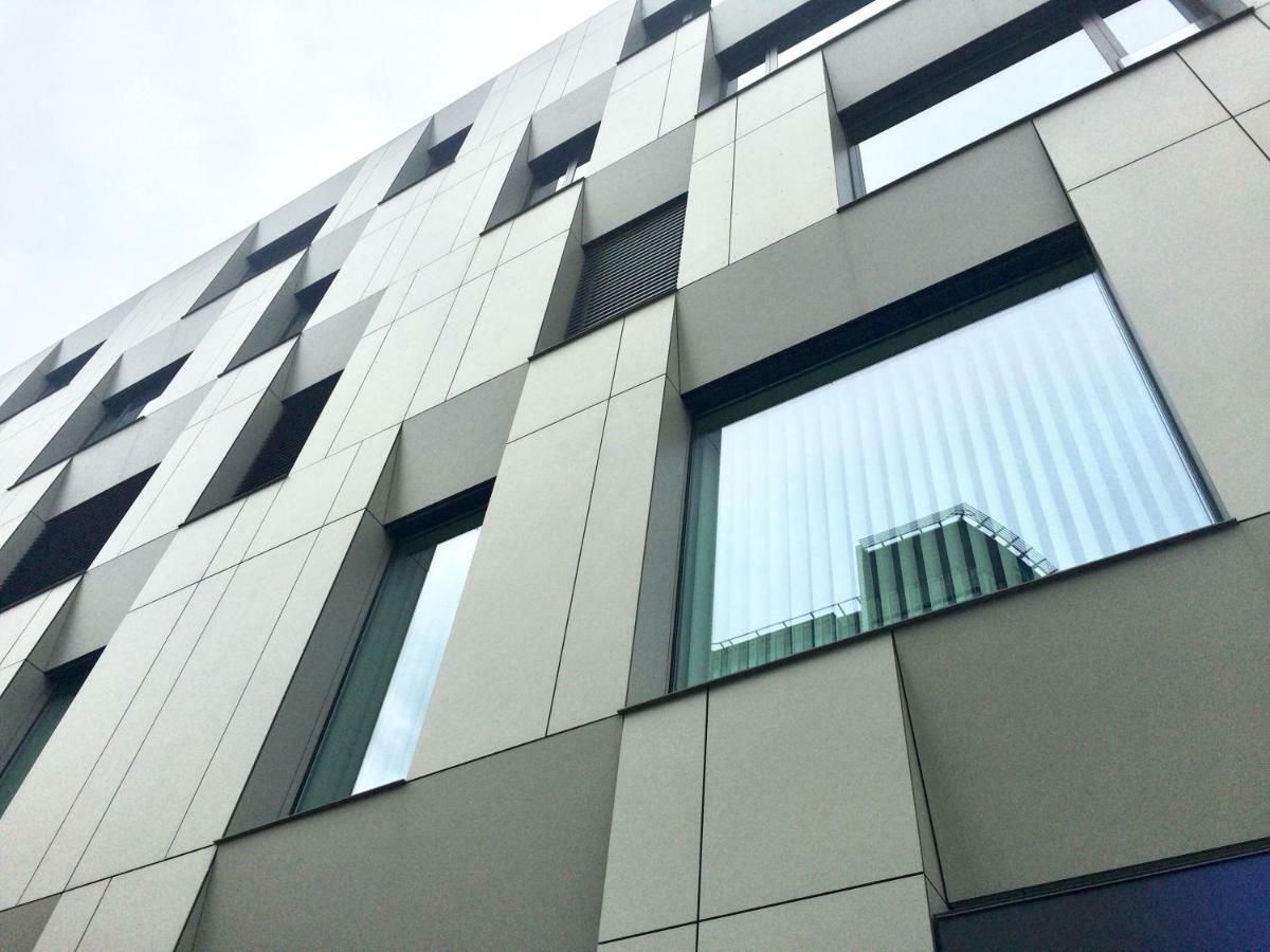 Fractal Guest Rooms - Poznan Centrum Andersia Square & Old Town Esterno foto